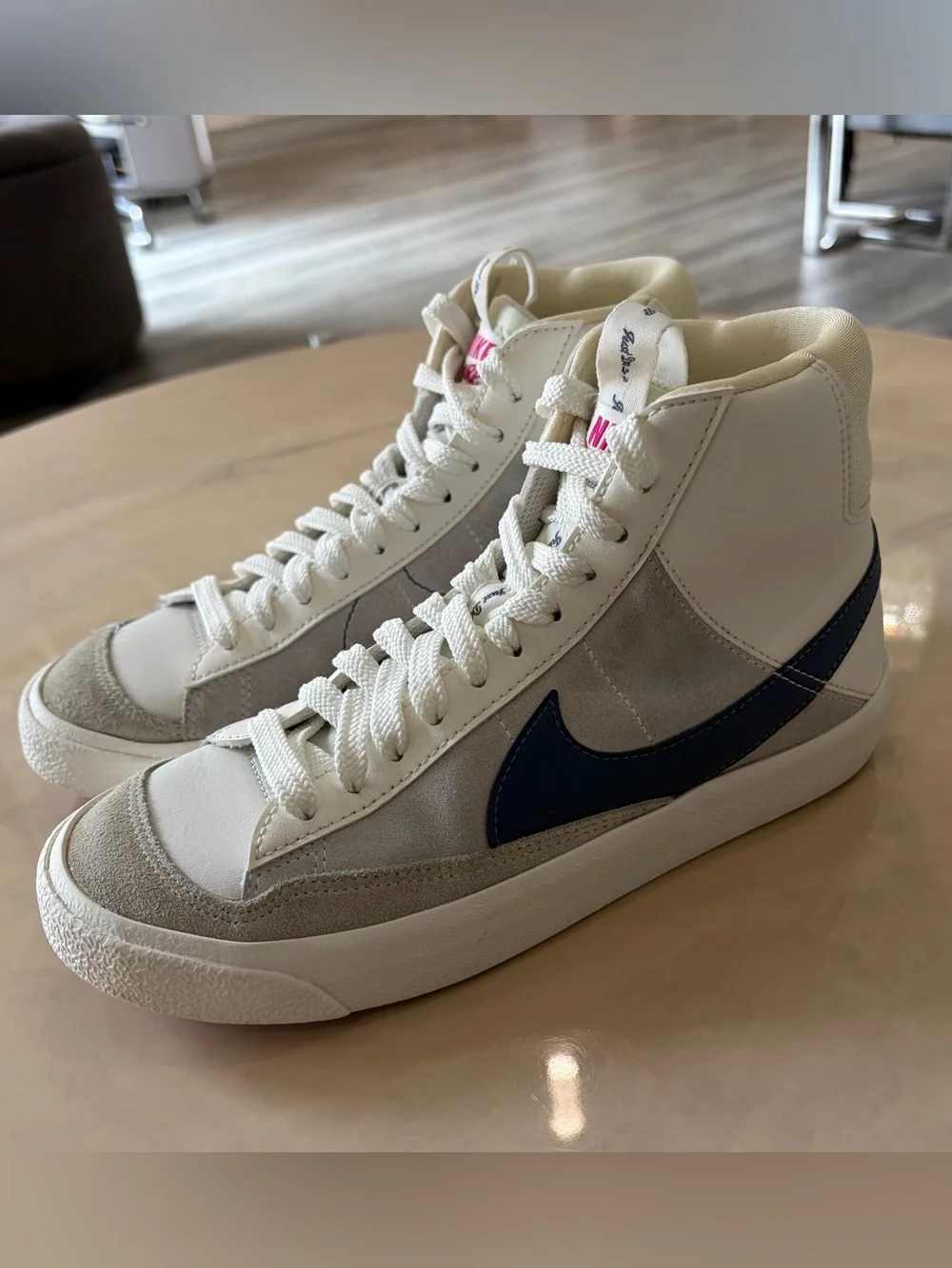 Nike Blazer Mid 77’ (GS) Sail Diffused Blue Sneaker.